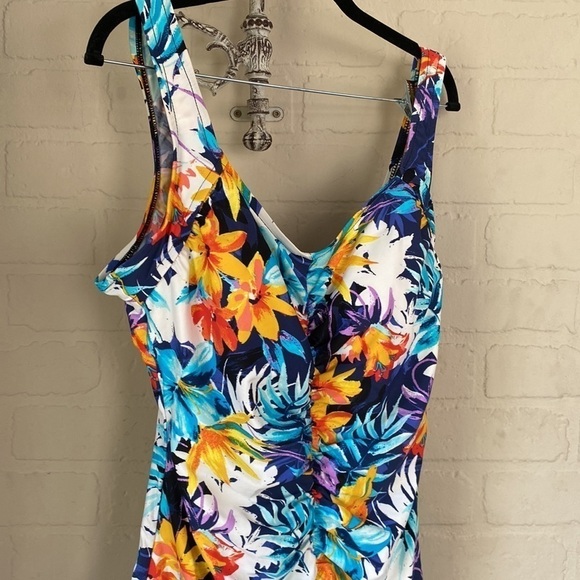 Maxine of Hollywood swimsuit 1x full coverage tropical‎ floral - Picture 3 of 7